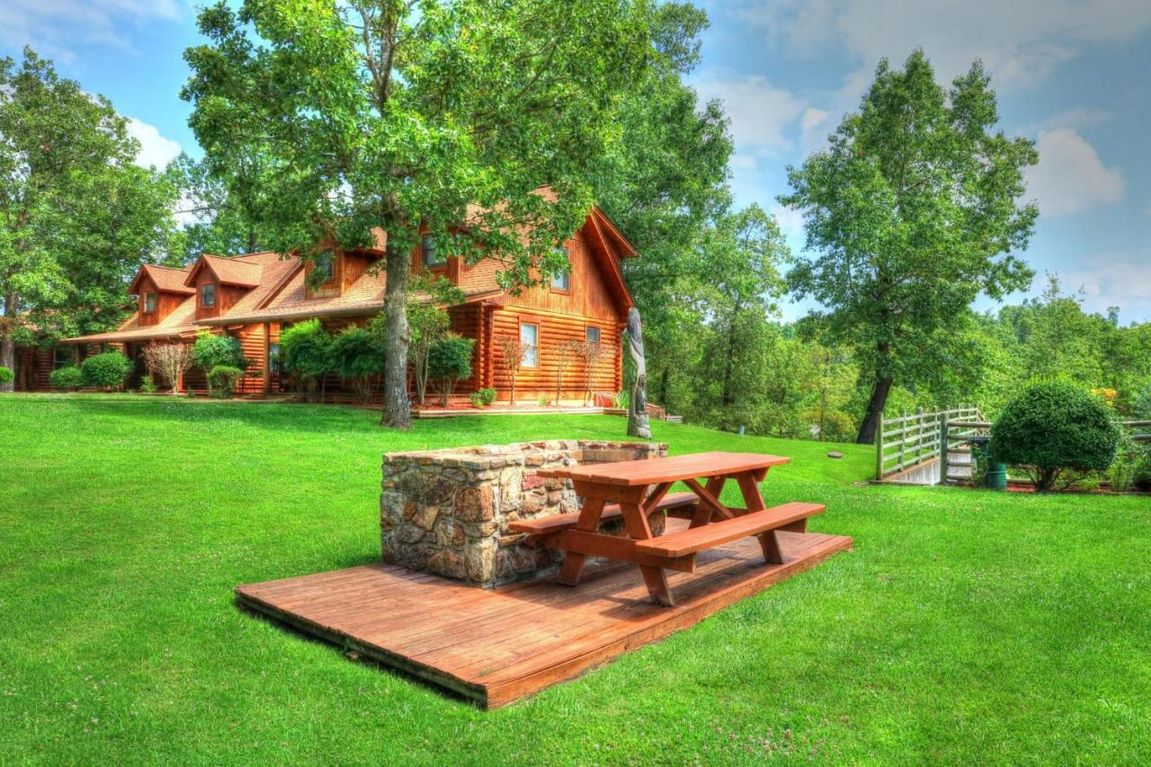 Crown Lake Resort & Spa Horseshoe Bend Exterior photo