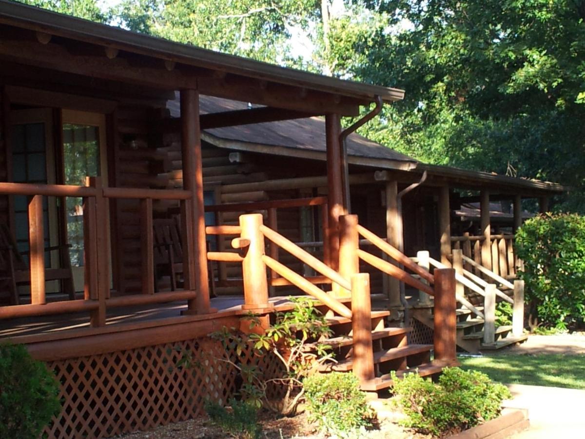 Crown Lake Resort & Spa Horseshoe Bend Exterior photo