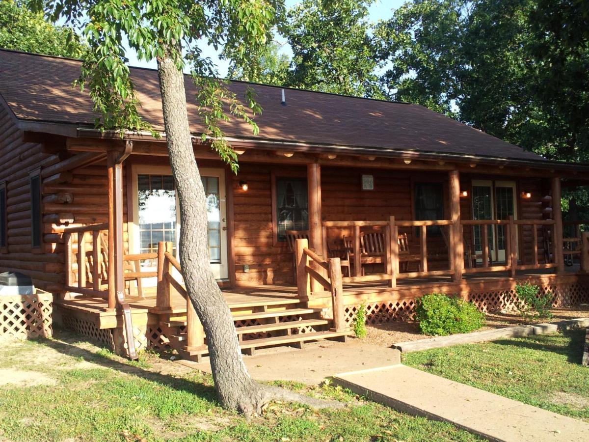 Crown Lake Resort & Spa Horseshoe Bend Exterior photo