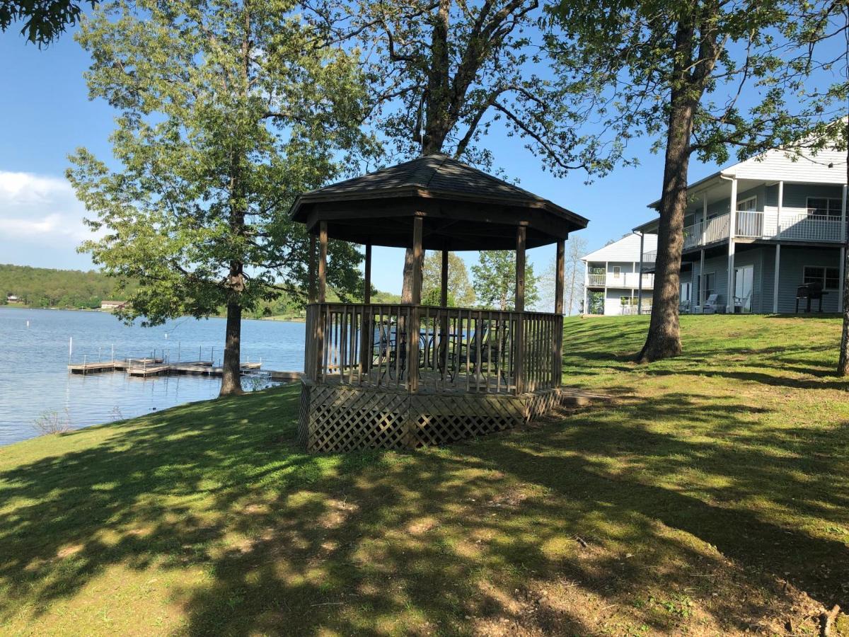 Crown Lake Resort & Spa Horseshoe Bend Exterior photo