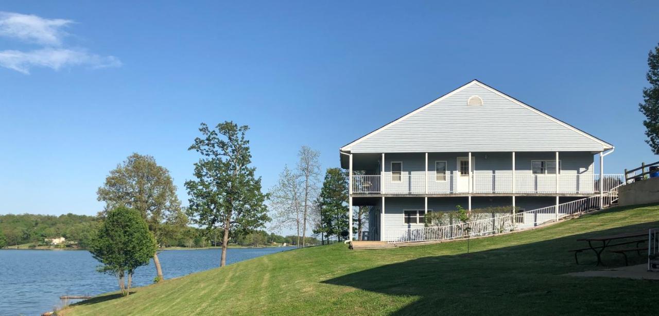 Crown Lake Resort & Spa Horseshoe Bend Exterior photo