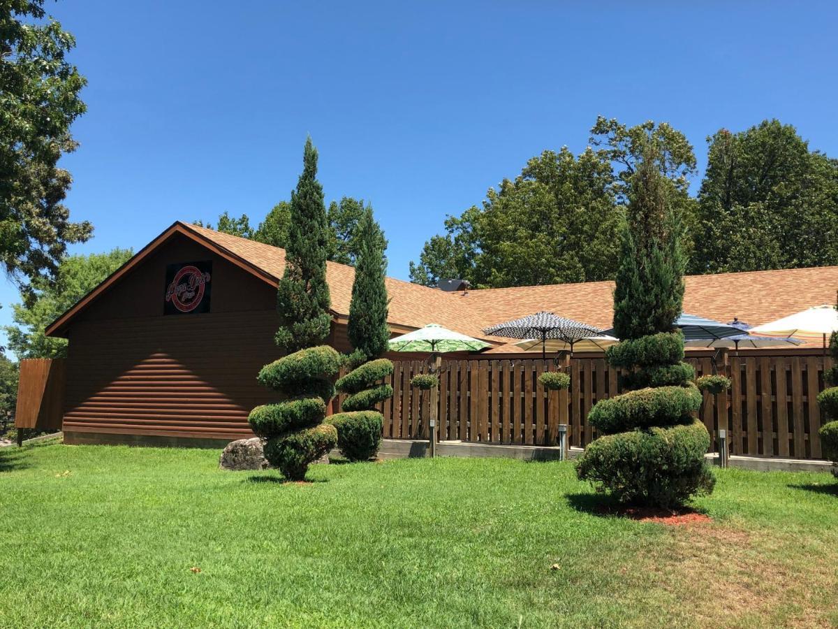 Crown Lake Resort & Spa Horseshoe Bend Exterior photo